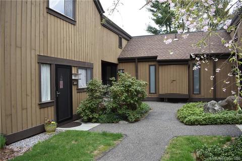 59 Heritage Vlg #D, Southbury, CT 06488