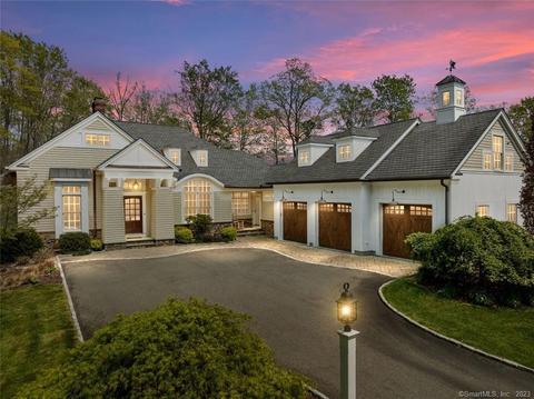 302 Fox Hopyard Rd, East Haddam, CT 06423