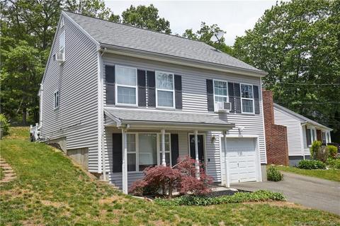 77 Park Dr, Bridgeport, CT 06606