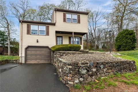 30 Kowal Ct, Newington, CT 06111