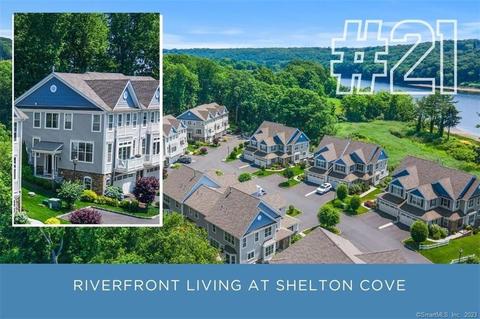 560 River Rd #21, Shelton, CT 06484
