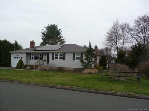 50 Hemlock St, Newington, CT 06111