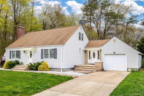 417 Mcclintock St, New Britain, CT 06053