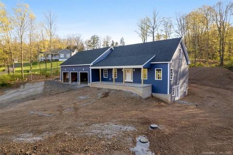70 Great Hill Rd, North Branford, CT 06471
