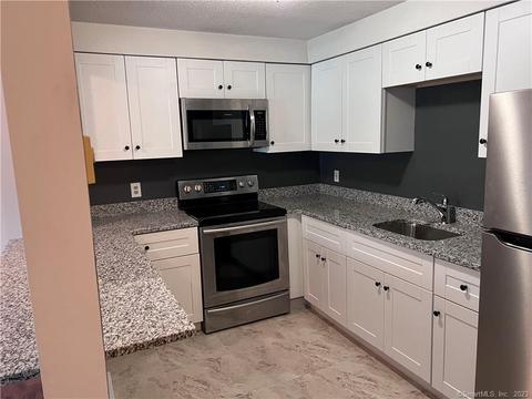 787 N Colony Rd #1-1, Meriden, CT 06450