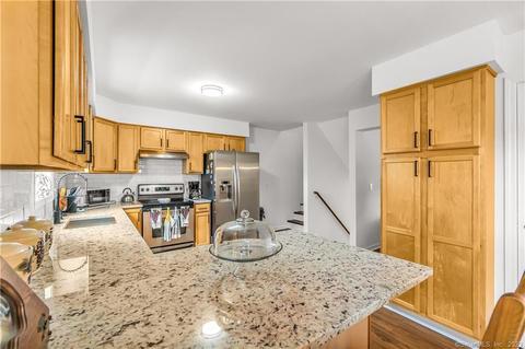 25 Sniffen St #C, Norwalk, CT 06851