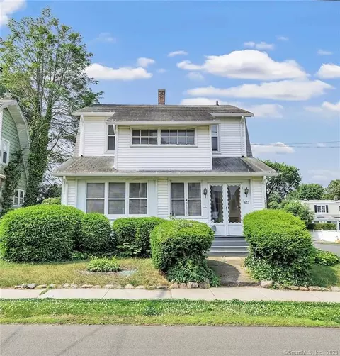 837 Wilcoxson Ave, Stratford, CT 06614