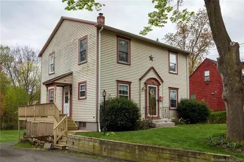 133 N Elm St, Manchester, CT 06042