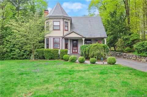 47 Comstock Hill Ave, Norwalk, CT 06850