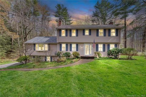 32 Long View Dr, Simsbury, CT 06070
