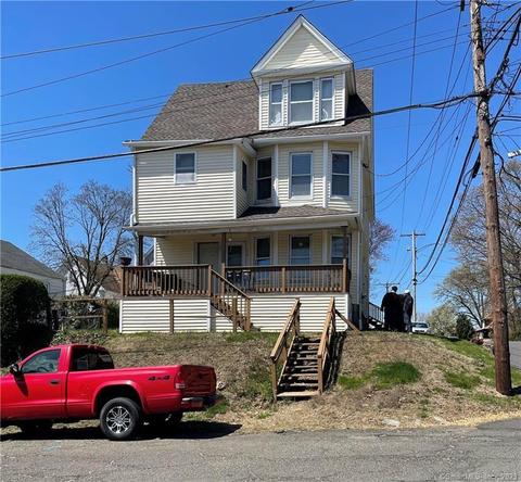 319 Horace St, Bridgeport, CT 06610
