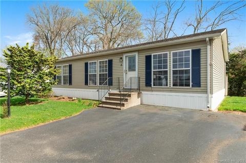 3 Laurel Cir, East Windsor, CT 06088