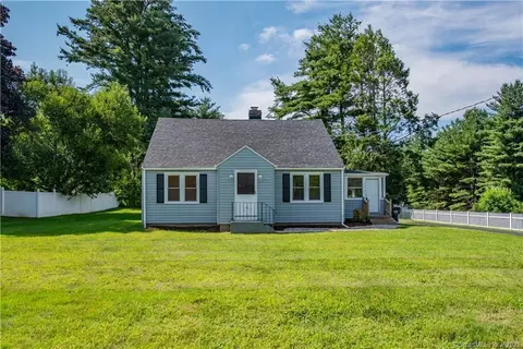 40 Highland Ave, East Windsor, CT 06016