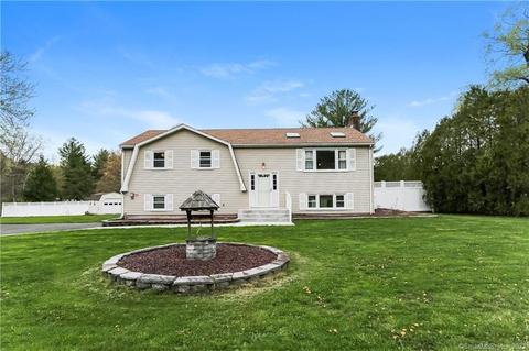 6 Carriage Ln, East Granby, CT 06026