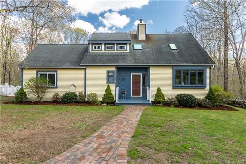1 Hickory Ct, Columbia, CT 06237