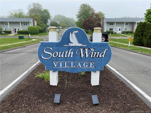 42 Carriage Path N, Milford, CT 06460