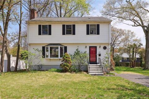59 Milton Ave, West Haven, CT 06516