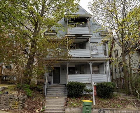 300-302 Willow St, Waterbury, CT 06710