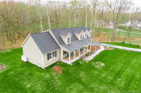 654 Dunn Rd, Coventry, CT 06238