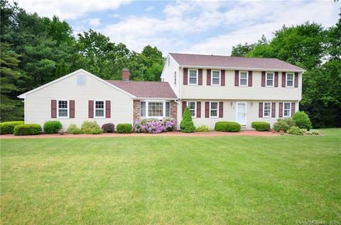 7 Brookside Dr, Granby, CT 06035