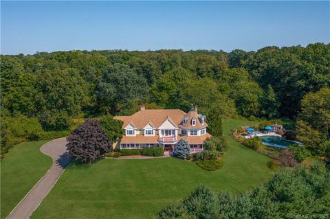 17 Nimrod Farm Rd, Weston, CT 06883