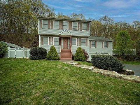 171 Applewood Ln, Naugatuck, CT 06770