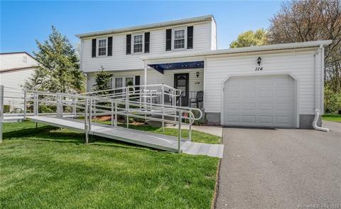 114 Fairway Dr, Meriden, CT 06450