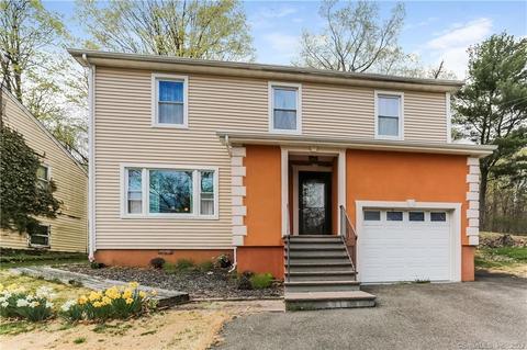 38 Woodycrest Rd, Meriden, CT 06451