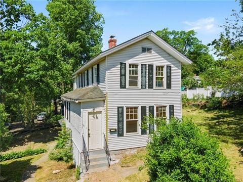 113 Hill St, Waterbury, CT 06704