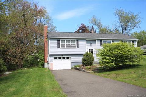 12 Patricia Ln, Wolcott, CT 06716