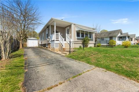 767 Broad St Ext, Waterford, CT 06385