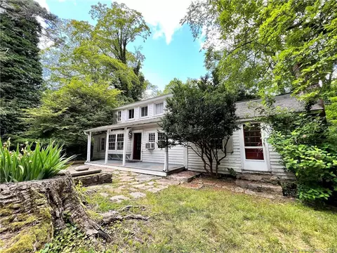 64 Cedar Rd, Wilton, CT 06897