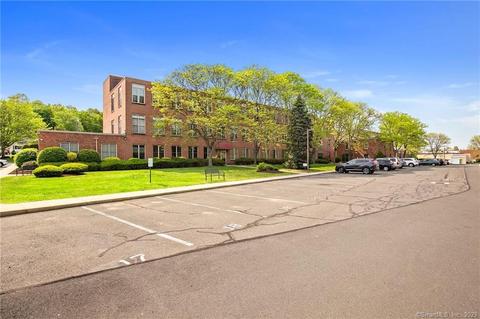 319 New Britain Rd #326, Berlin, CT 06037