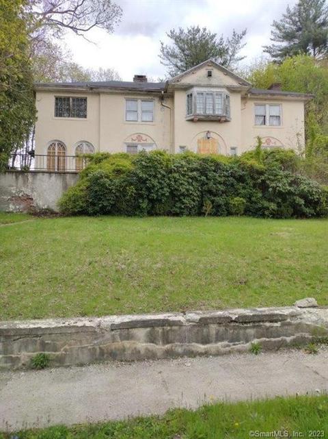 478 Willow St, Waterbury, CT 06710