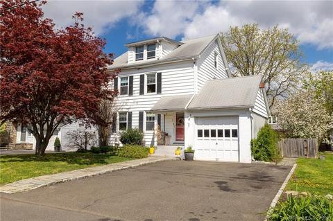 24 Russell St, Norwalk, CT 06855
