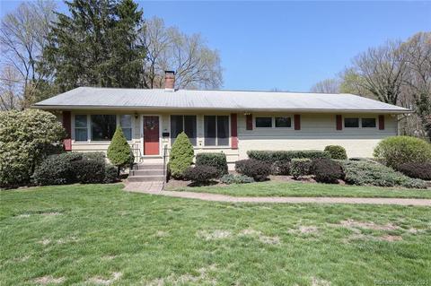 126 Flagler Ave, Cheshire, CT 06410
