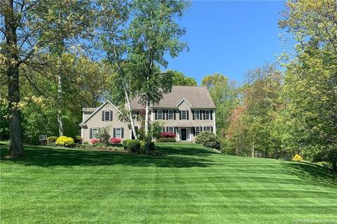 5 Shepard Way, Ellington, CT 06029
