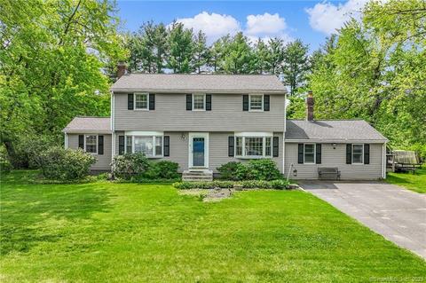 33 Parkview Dr, Avon, CT 06001