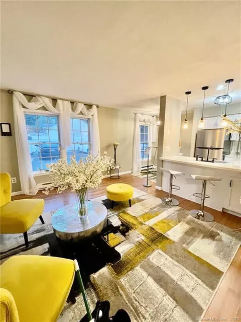 39 Main St #H, Bethel, CT 06801
