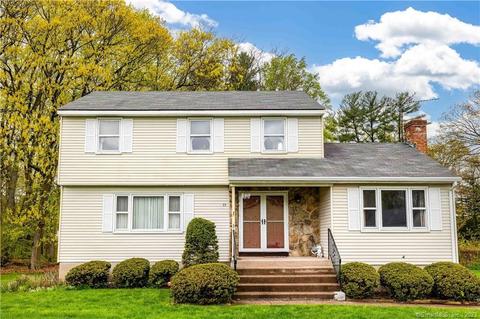 33 Kimberly Ln, East Hartford, CT 06108