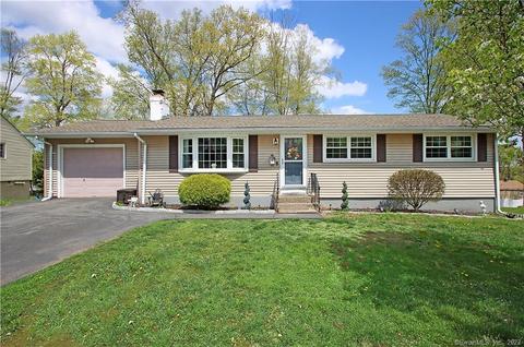 30 Garry Dr, New Britain, CT 06052