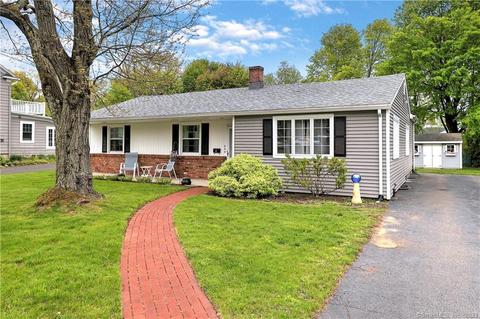 955 Judson Pl, Stratford, CT 06615