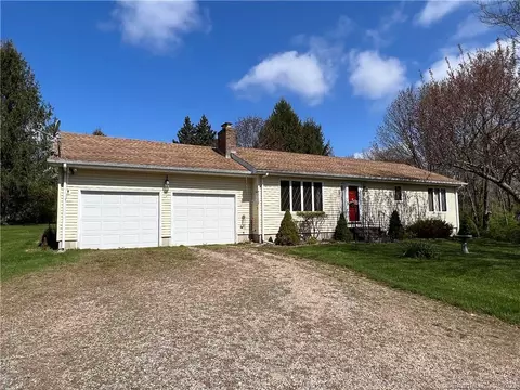 107 Prentice Williams Rd, Stonington, CT 06378
