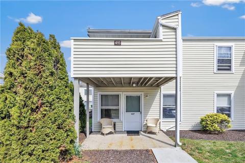 407 E Mitchell Ave #407, Cheshire, CT 06410