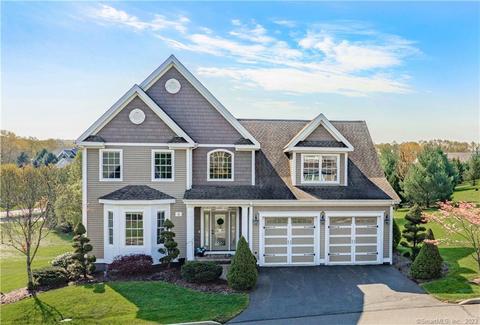 8 Alyssa Dr, Cheshire, CT 06410
