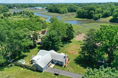 38 Ingham Hill Rd, Old Saybrook, CT 06475