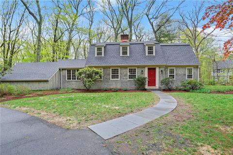40 Little Fox Ln, Weston, CT 06883