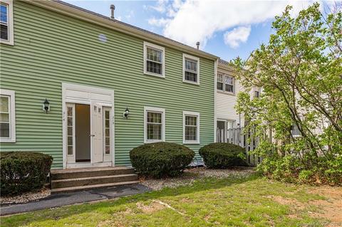 515 Dowd Ave #515, Canton, CT 06019