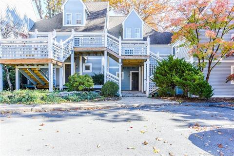 1213 Old Pond Ln #1213, Norwich, CT 06360