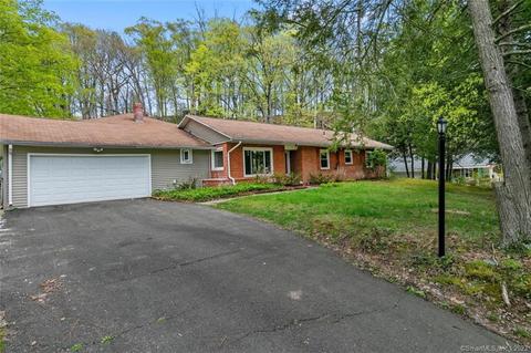 261 Willow St, Hamden, CT 06518